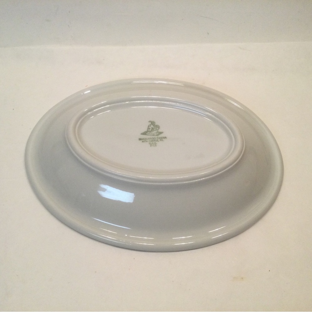 Shenango Oval Bowl China Ironstone Restaurant Ware Green Rim White New Castle P - Picture 2 of 4
